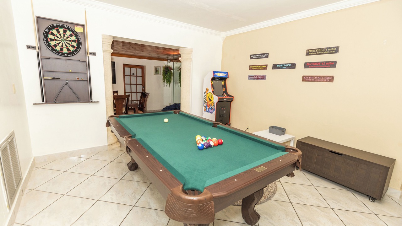 Photo of Bedroom in Coral Way