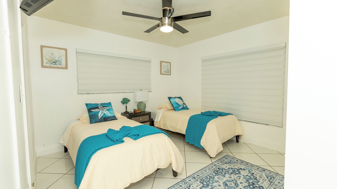 Photo of Bedroom in Coral Way
