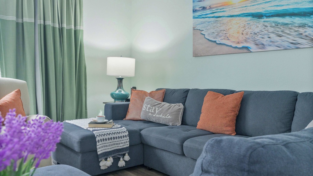 Photo of Livingroom in Four Corners