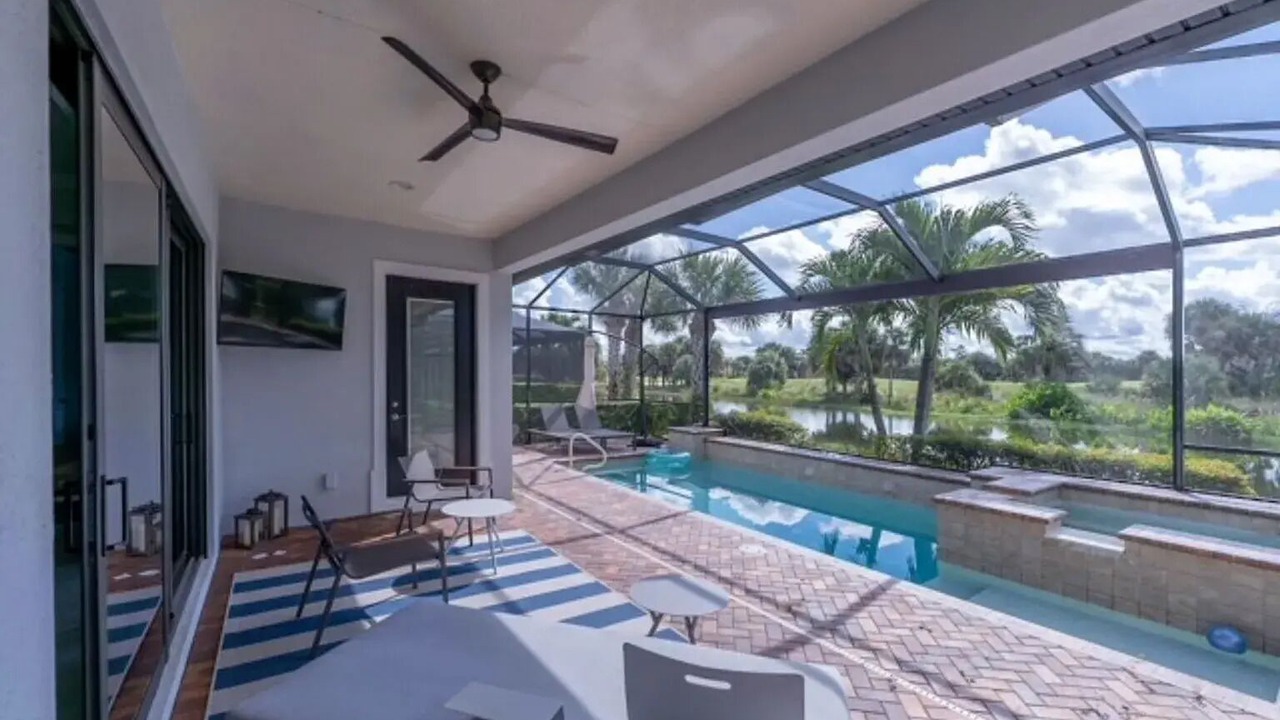 Photo of Outdoor in Estero