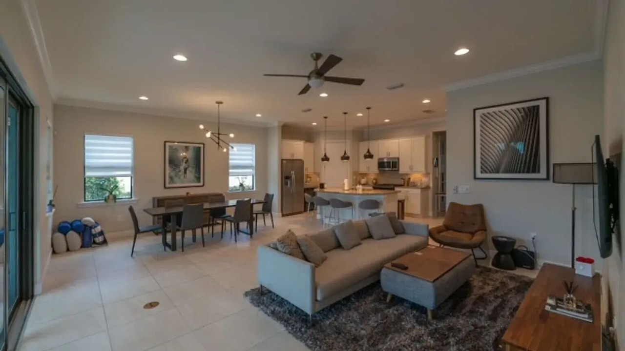 Photo of Livingroom in Estero