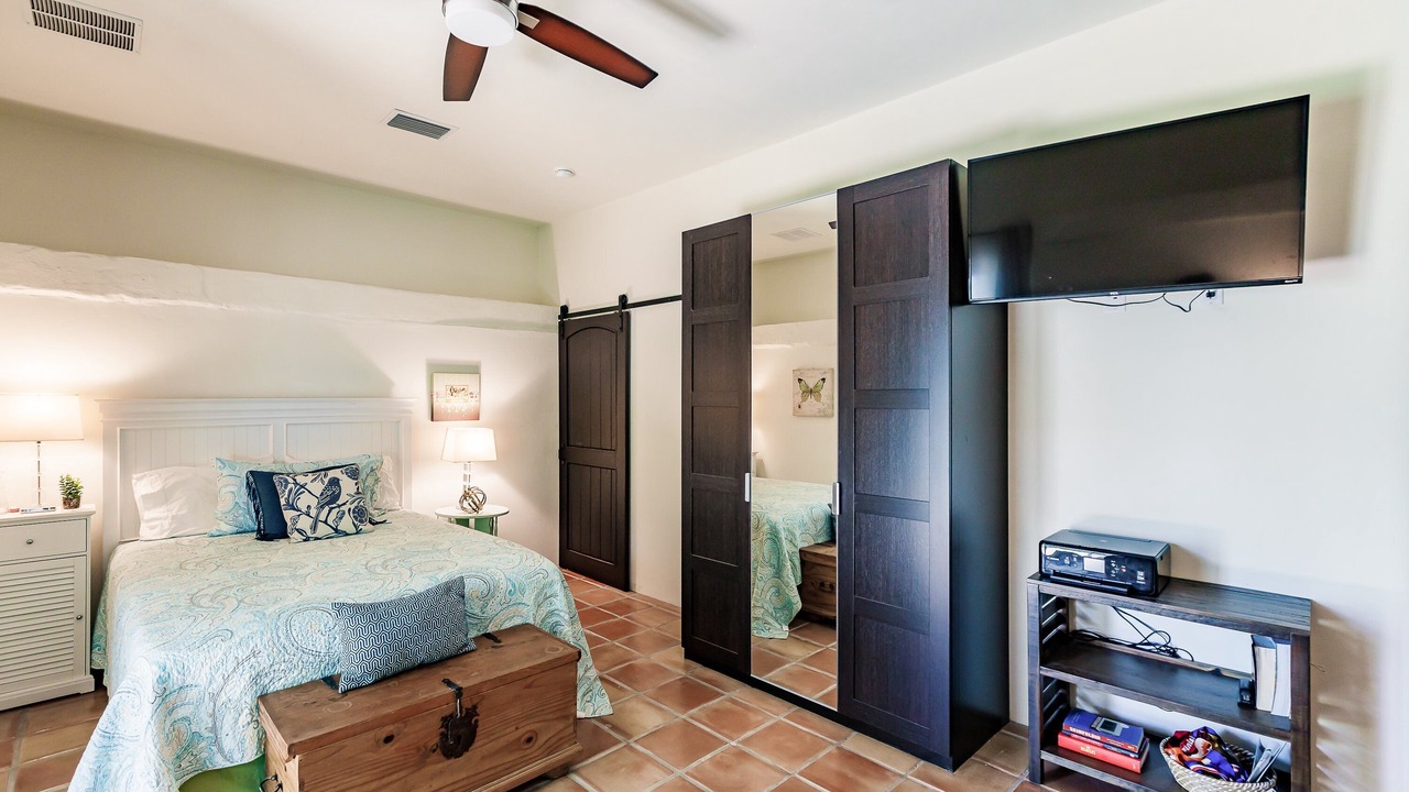 Photo of Bedroom in Riverside Park