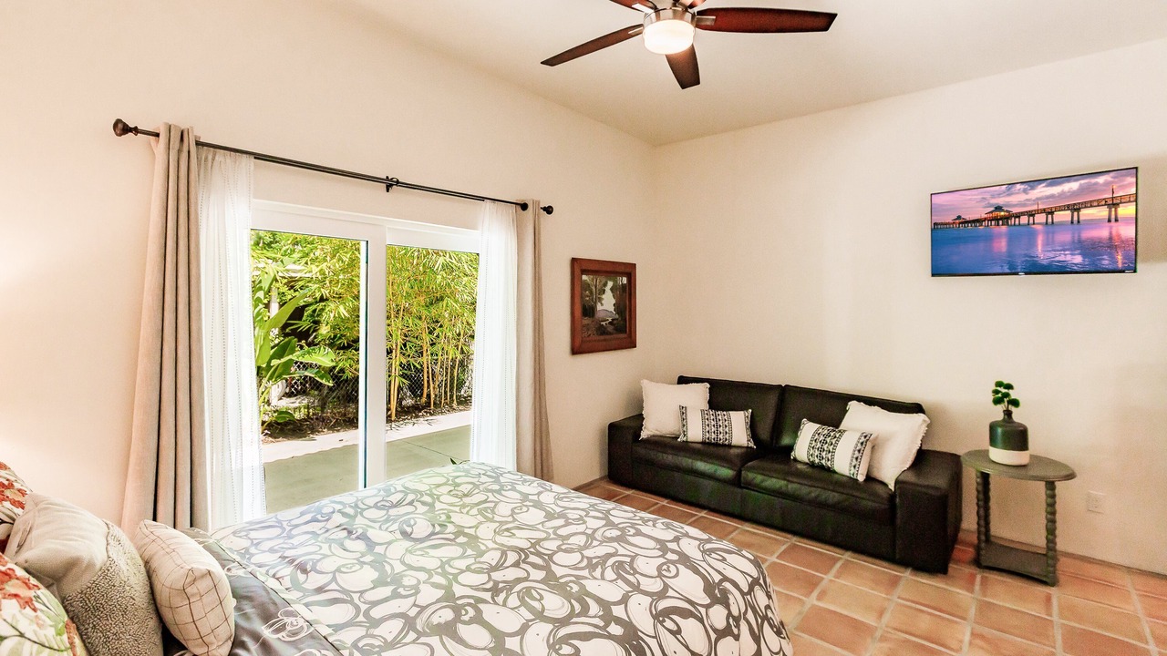 Photo of Bedroom in Riverside Park