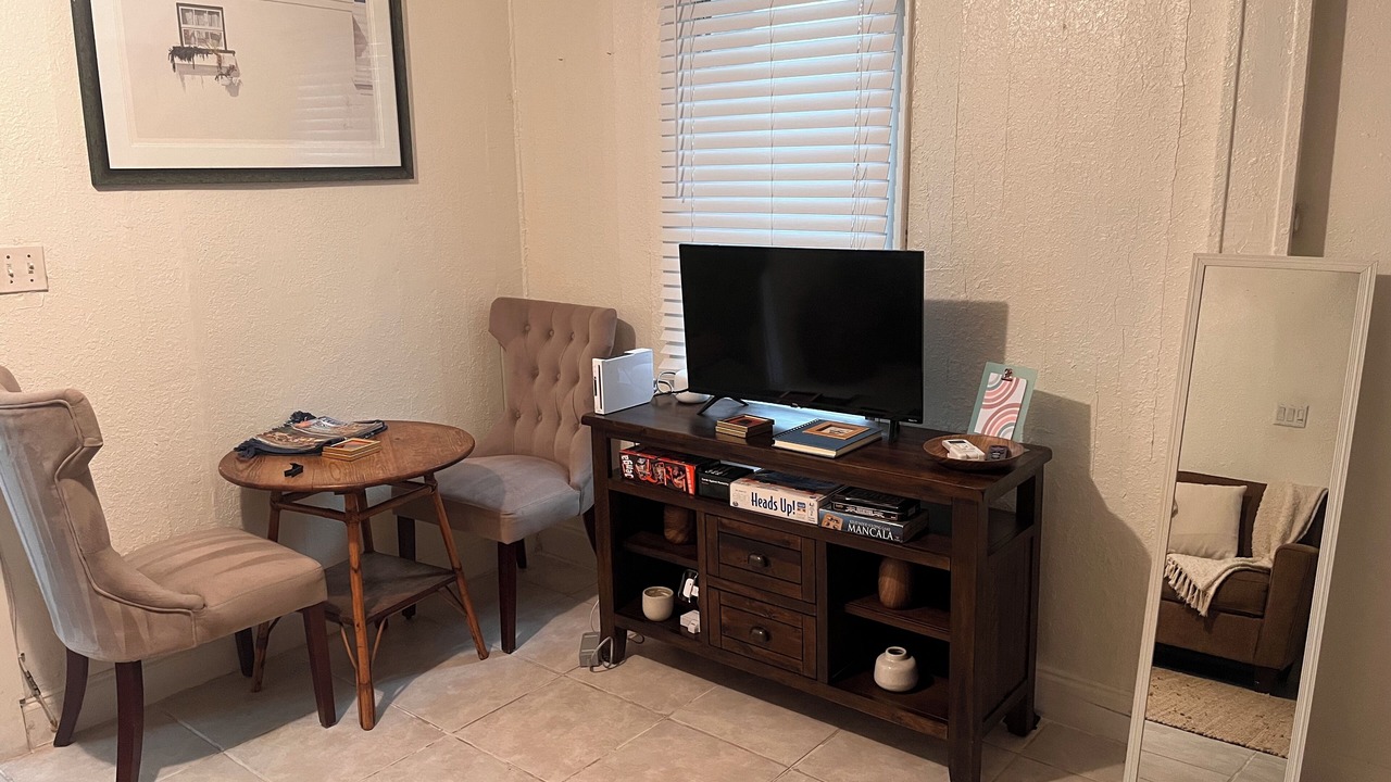 Photo of Livingroom in Northboro Park