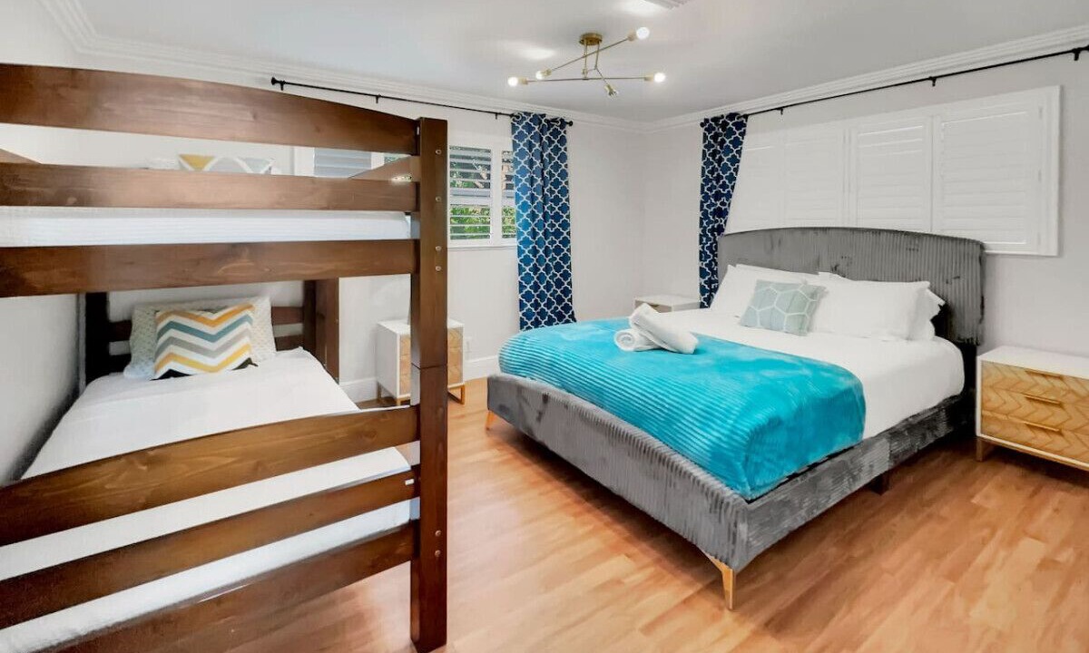 Photo of Bedroom in Imperial Point