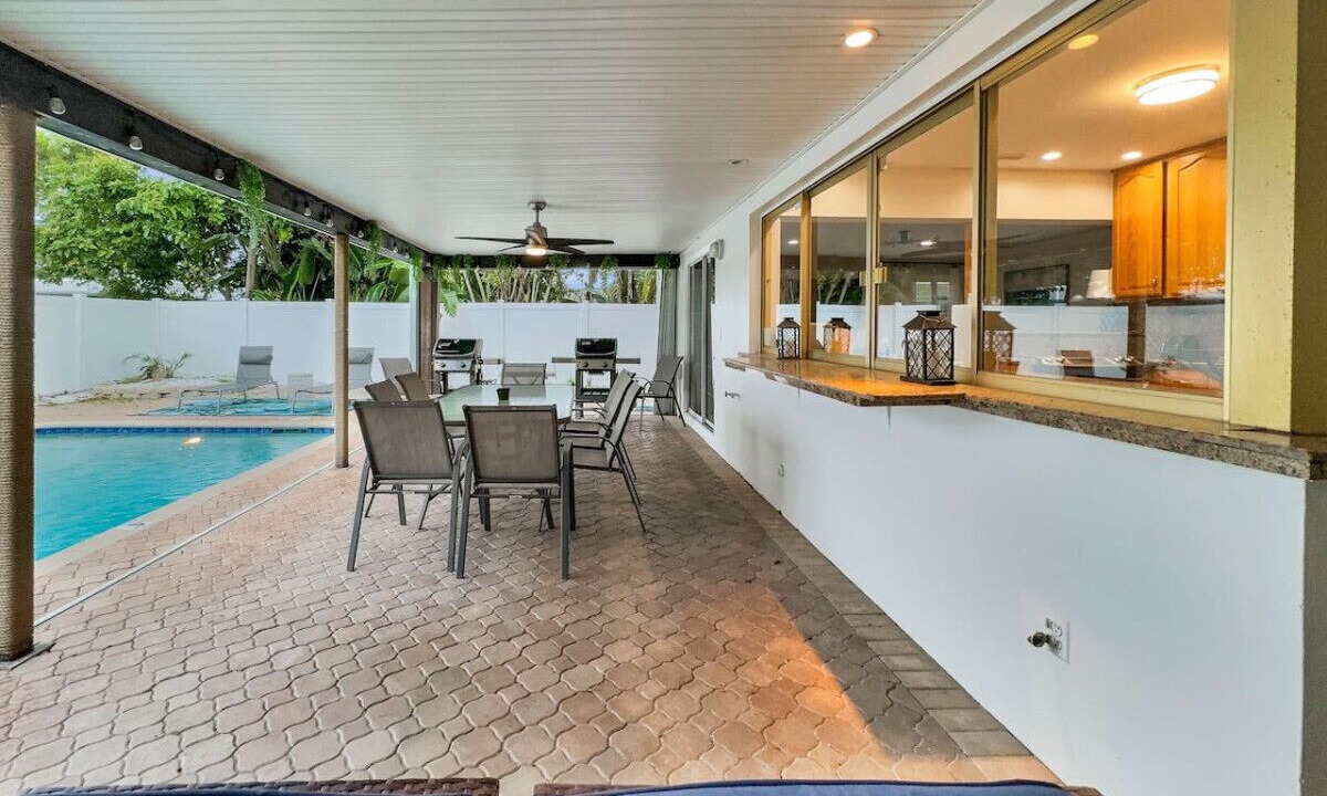 Photo of Outdoor in Imperial Point