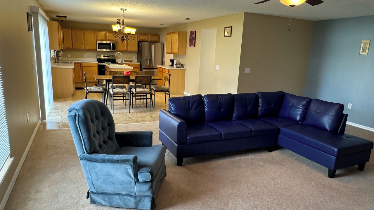 Photo of Livingroom in Legacy Park