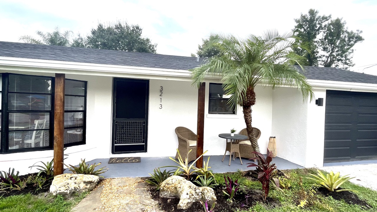Photo of Patio Balcony in Sarasota Springs