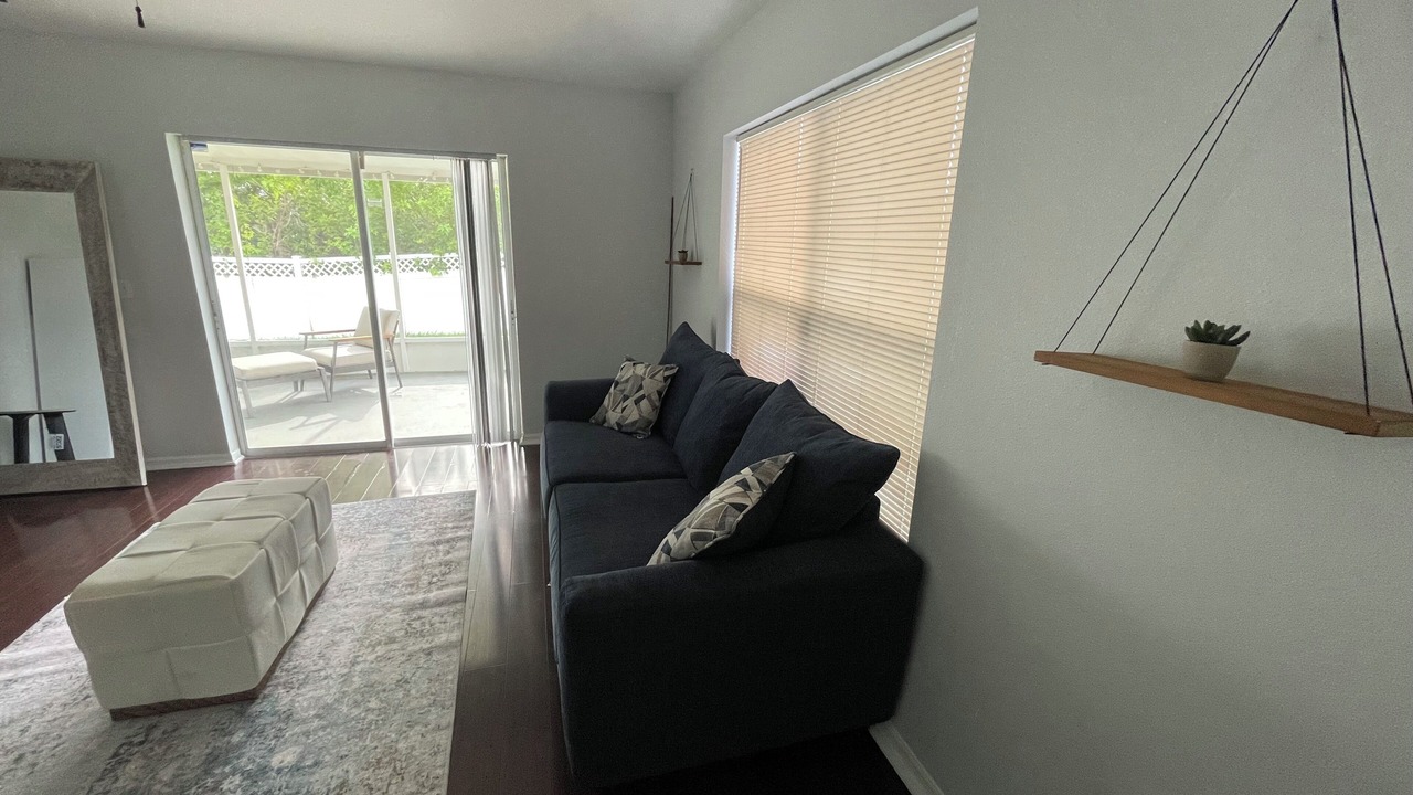 Photo of Livingroom in Ruskin