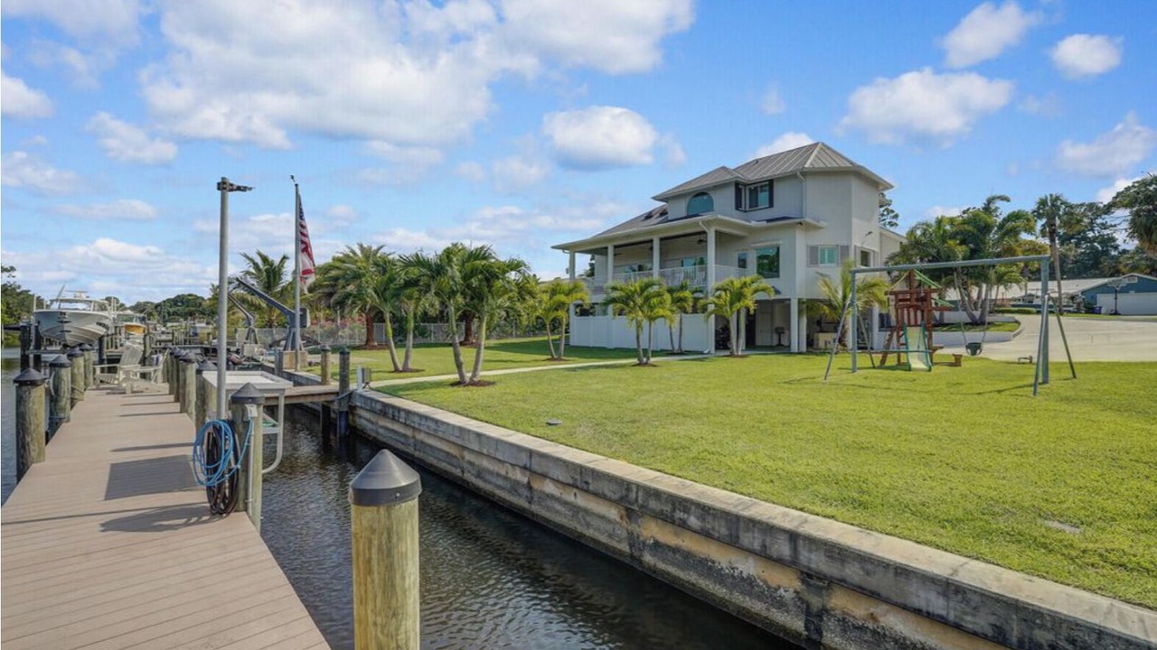 Photo of Outdoor in Palm City