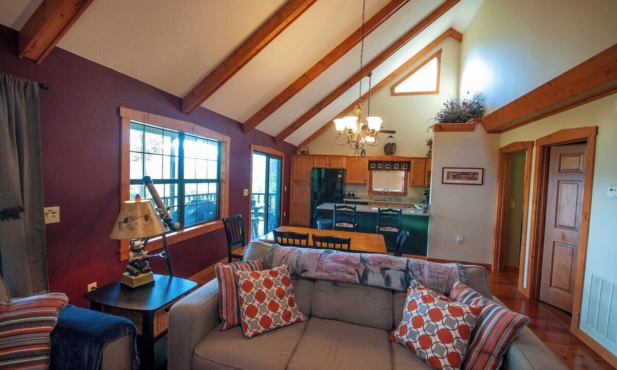 Photo of Livingroom in Blairsville