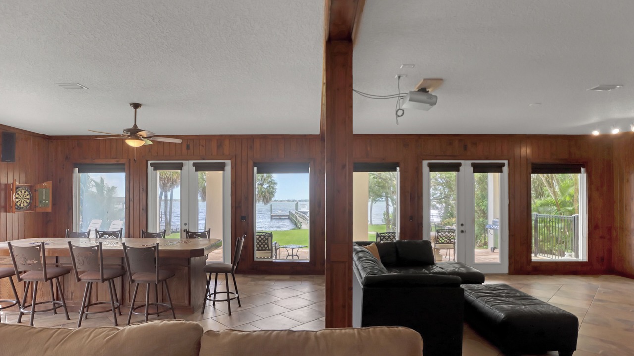 Photo of Livingroom in Tropic