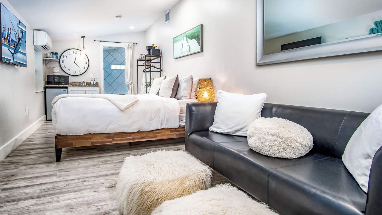 Photo of Bedroom in Midtown