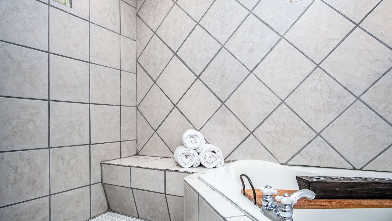 Photo of Bathroom in Midtown