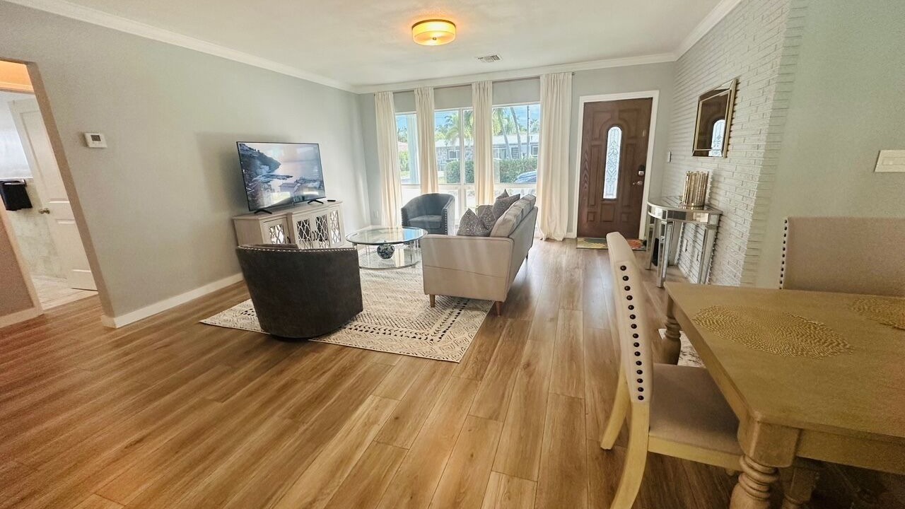 Photo of Livingroom in Lighthouse Point