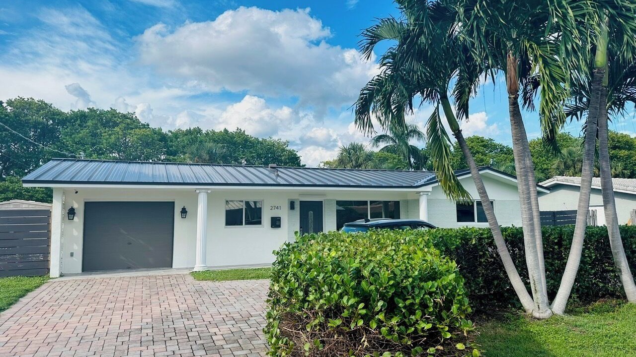 Photo of Outdoor in Lighthouse Point