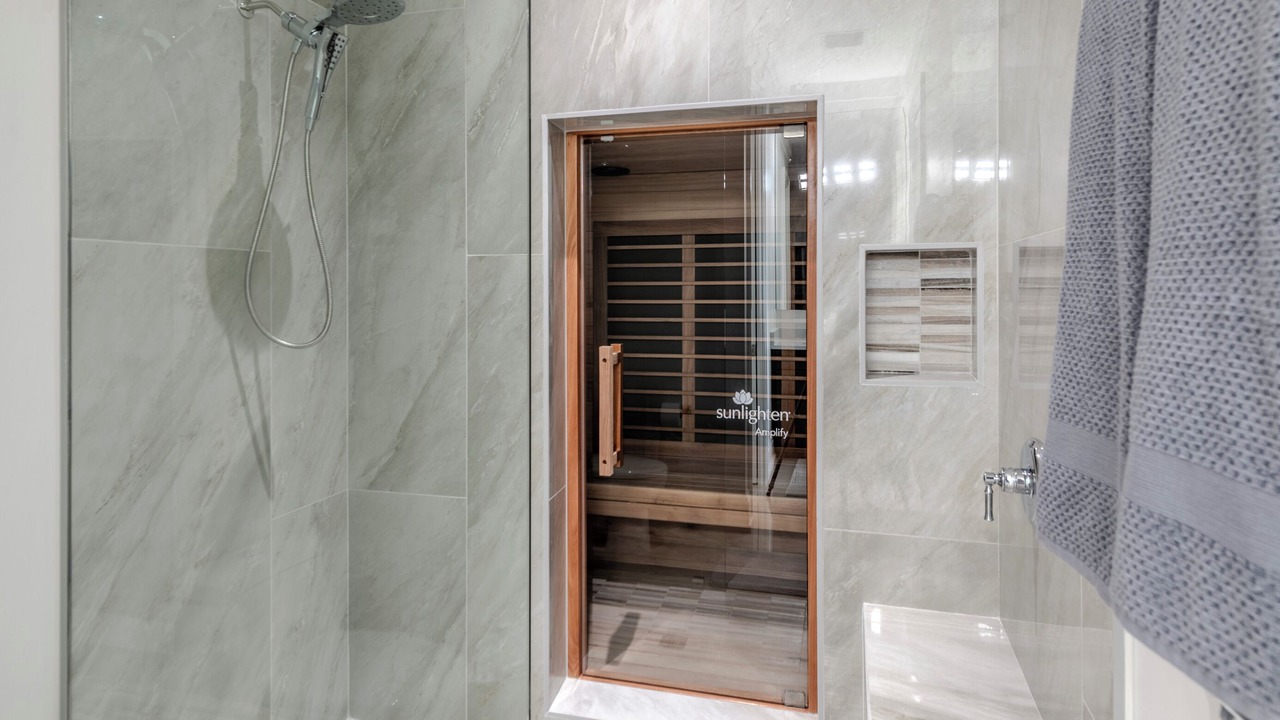 Photo of Bathroom in Connors