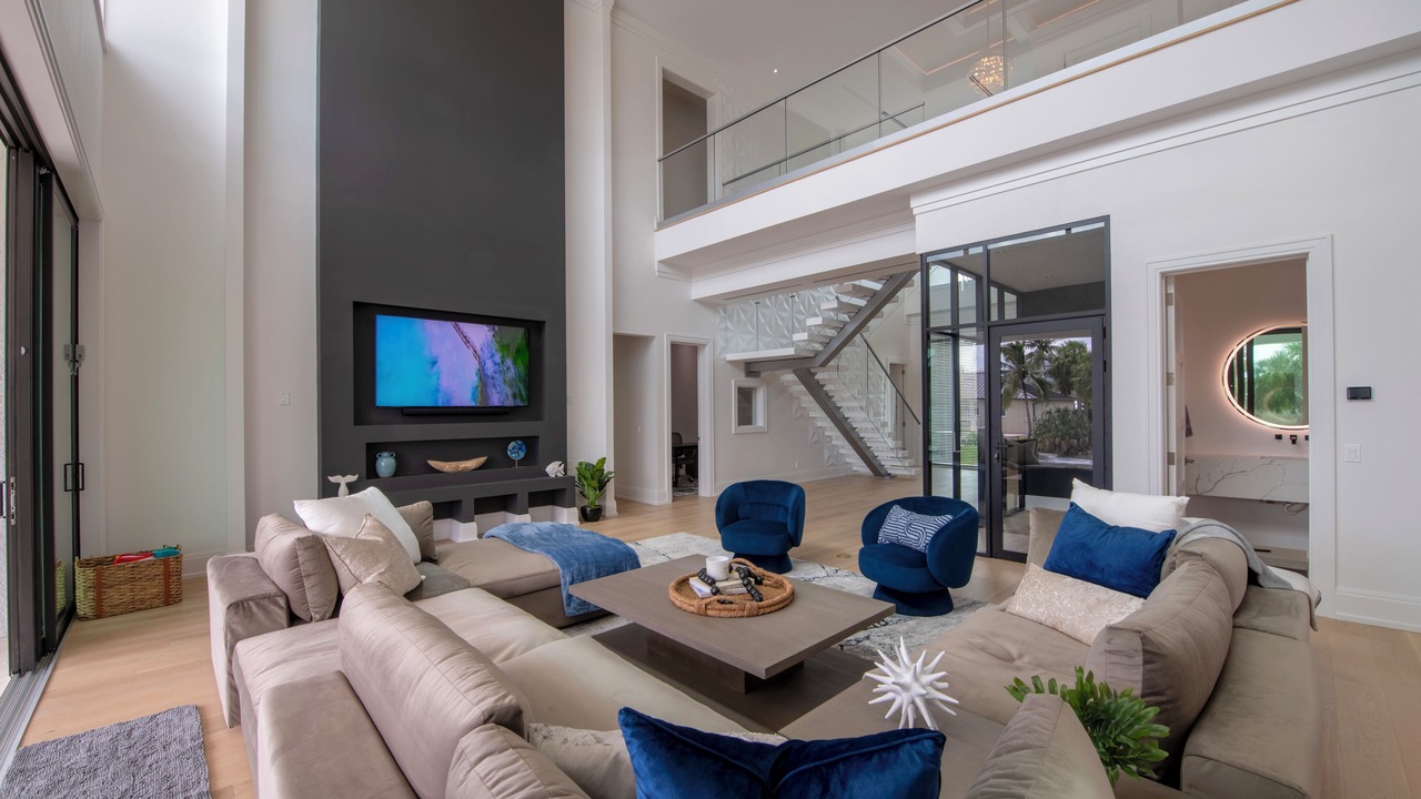 Photo of Livingroom in Connors
