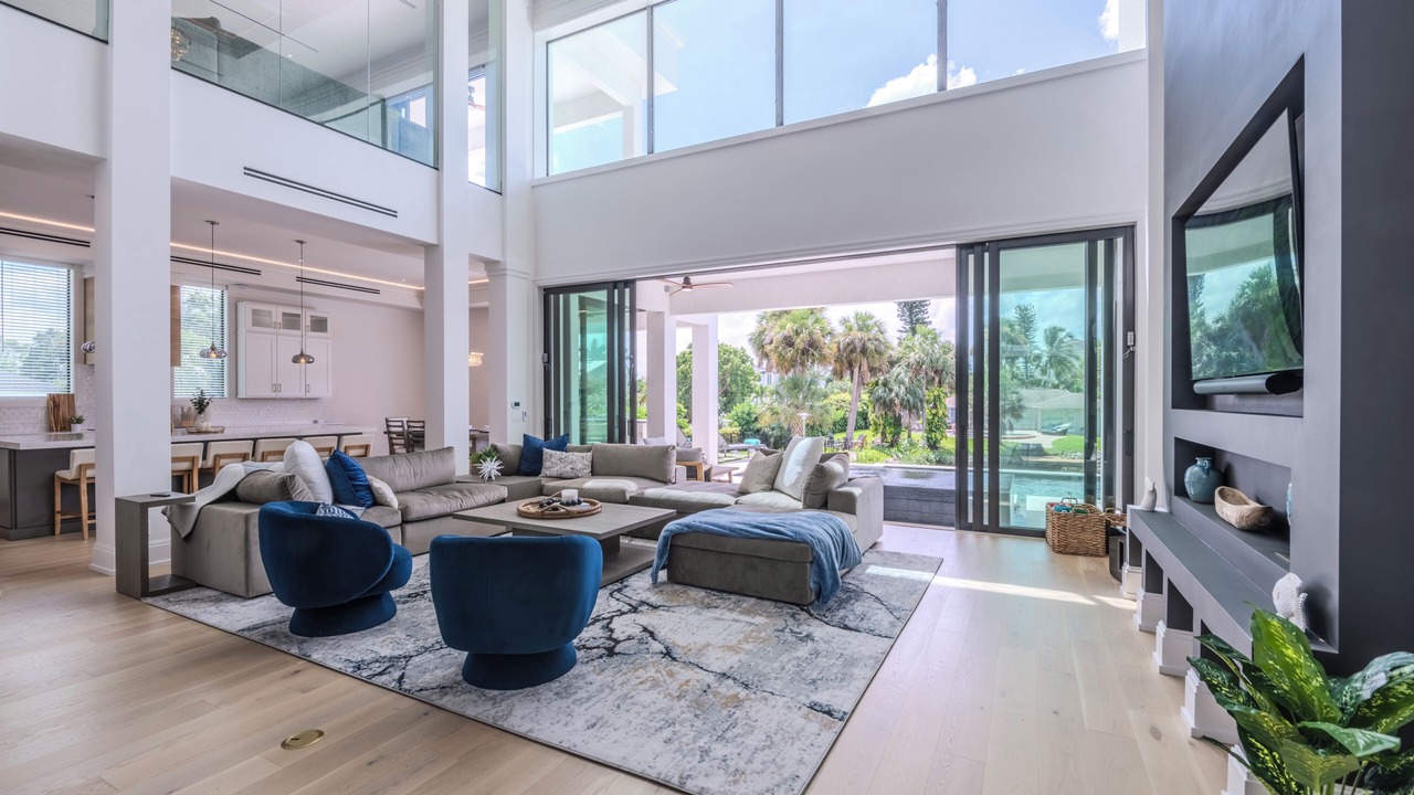 Photo of Livingroom in Connors