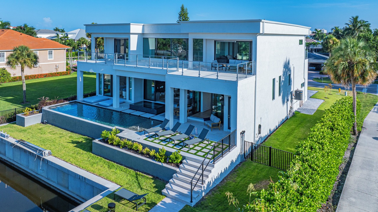 Photo of Outdoor in Connors