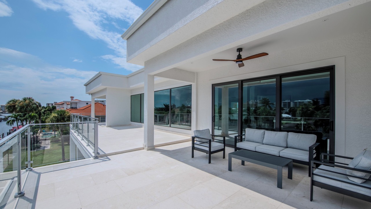 Photo of Patio Balcony in Connors