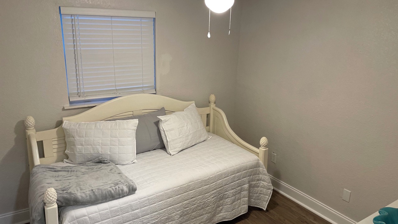 Photo of Bedroom in Northside