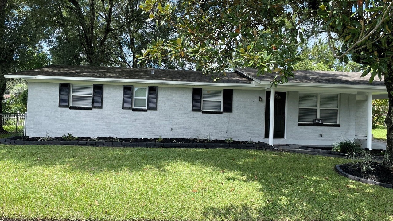 Photo of Outdoor in Northside