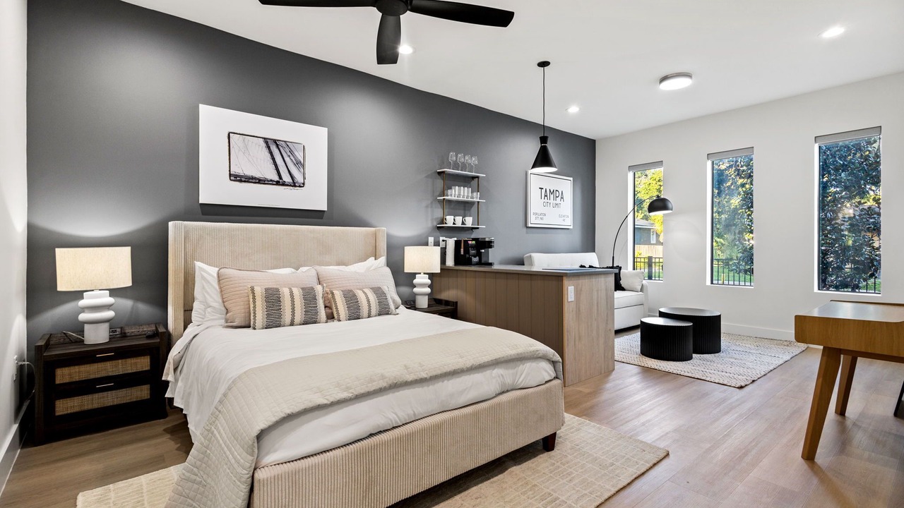 Photo of Bedroom in Tampa Heights