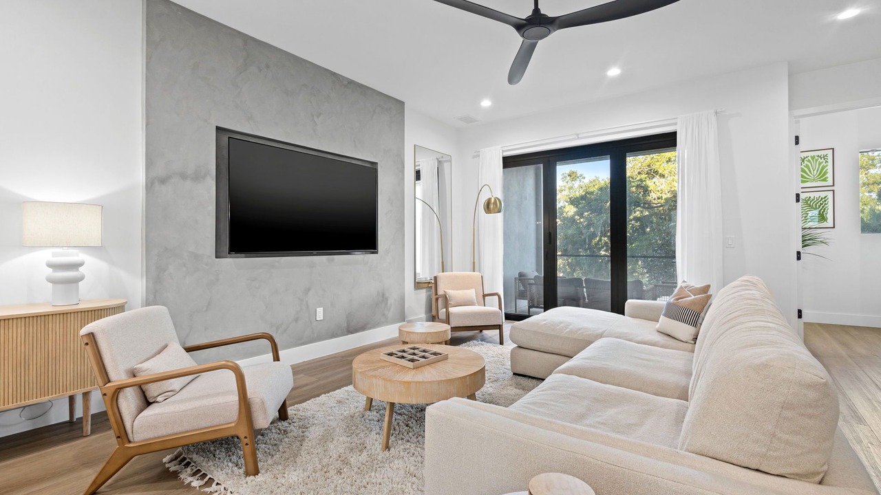 Photo of Livingroom in Tampa Heights