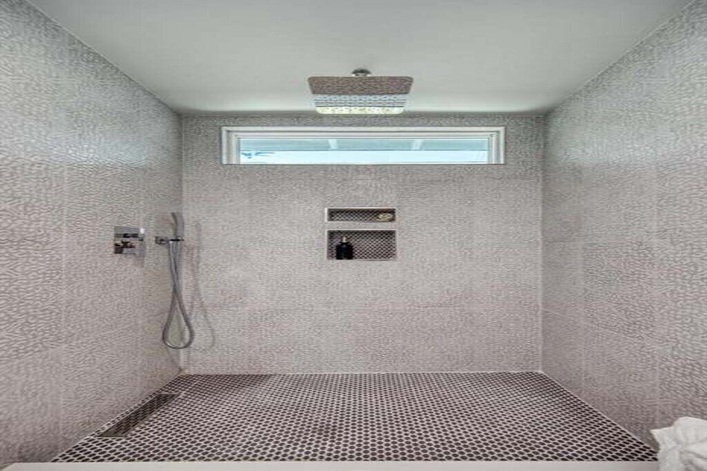 Photo of Bathroom in Coquina Key