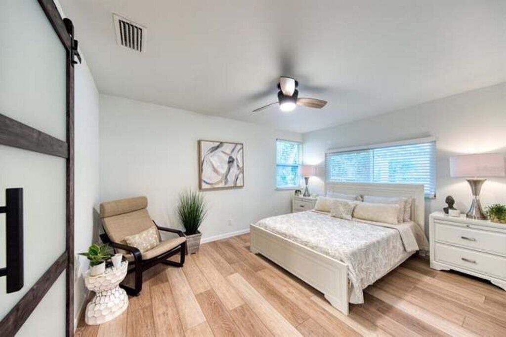 Photo of Bedroom in Coquina Key