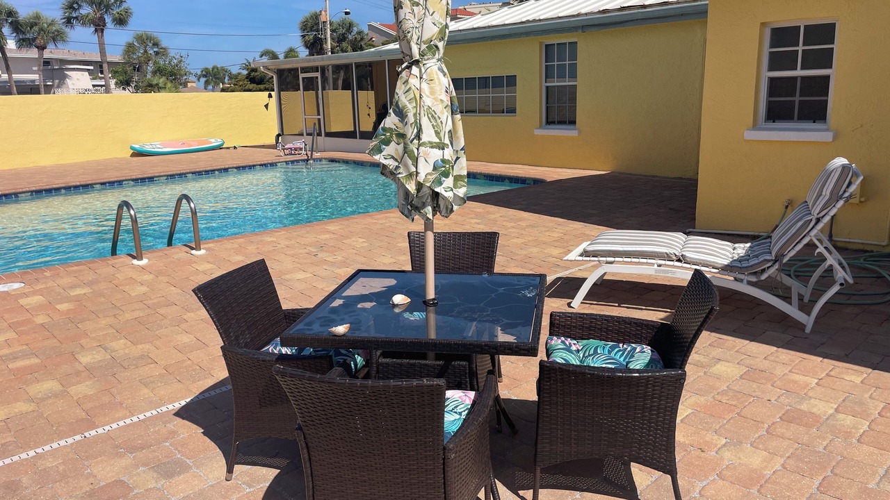 Photo of Outdoor in Golden Beach