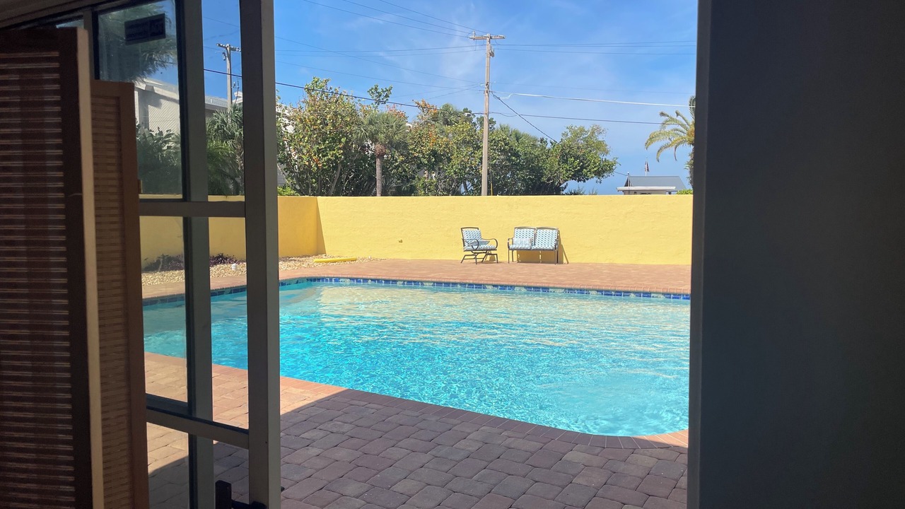 Photo of Outdoor in Golden Beach