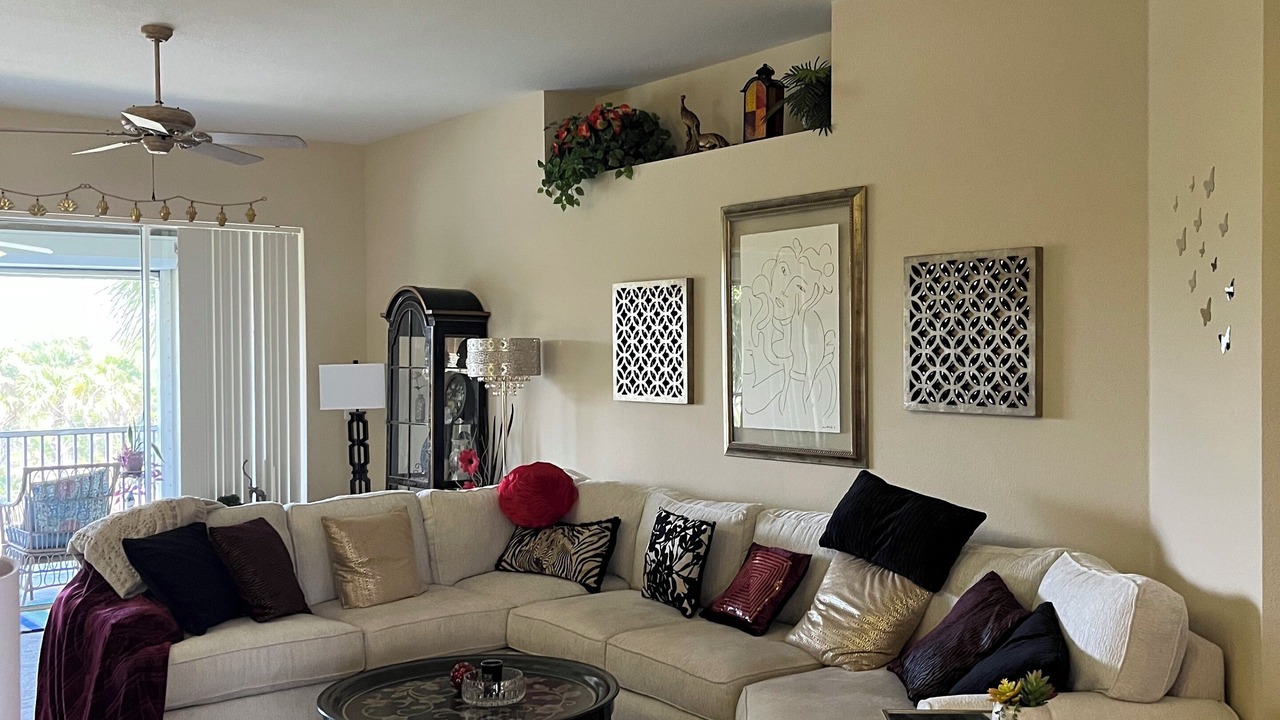 Photo of Livingroom in Bonita Springs