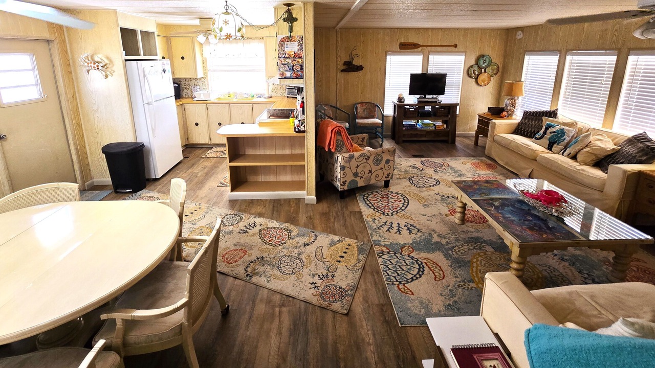 Photo of Livingroom in Little Torch Key