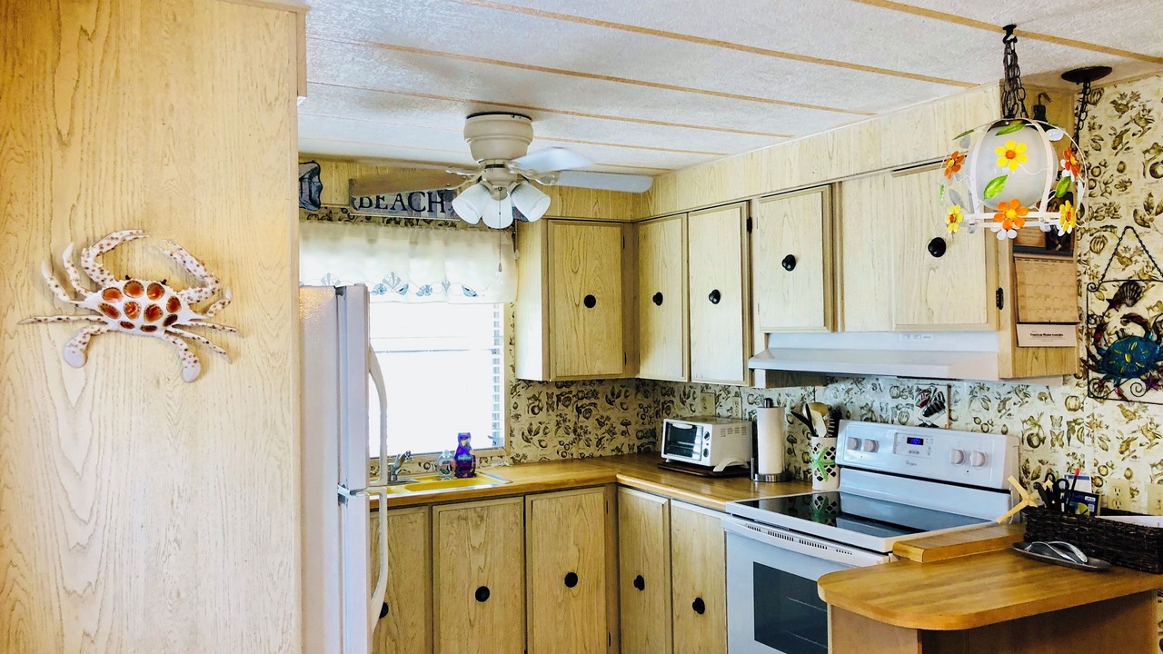 Photo of Kitchen in Little Torch Key
