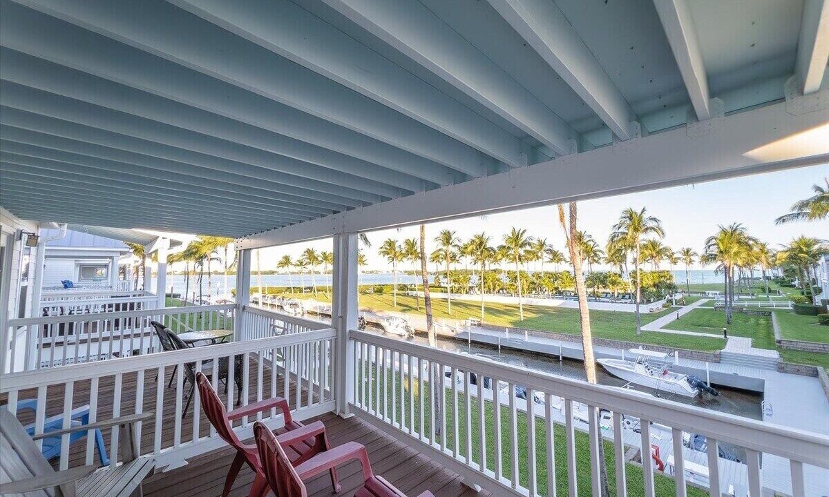 Photo of Patio Balcony in Indigo Reef Marina Homes