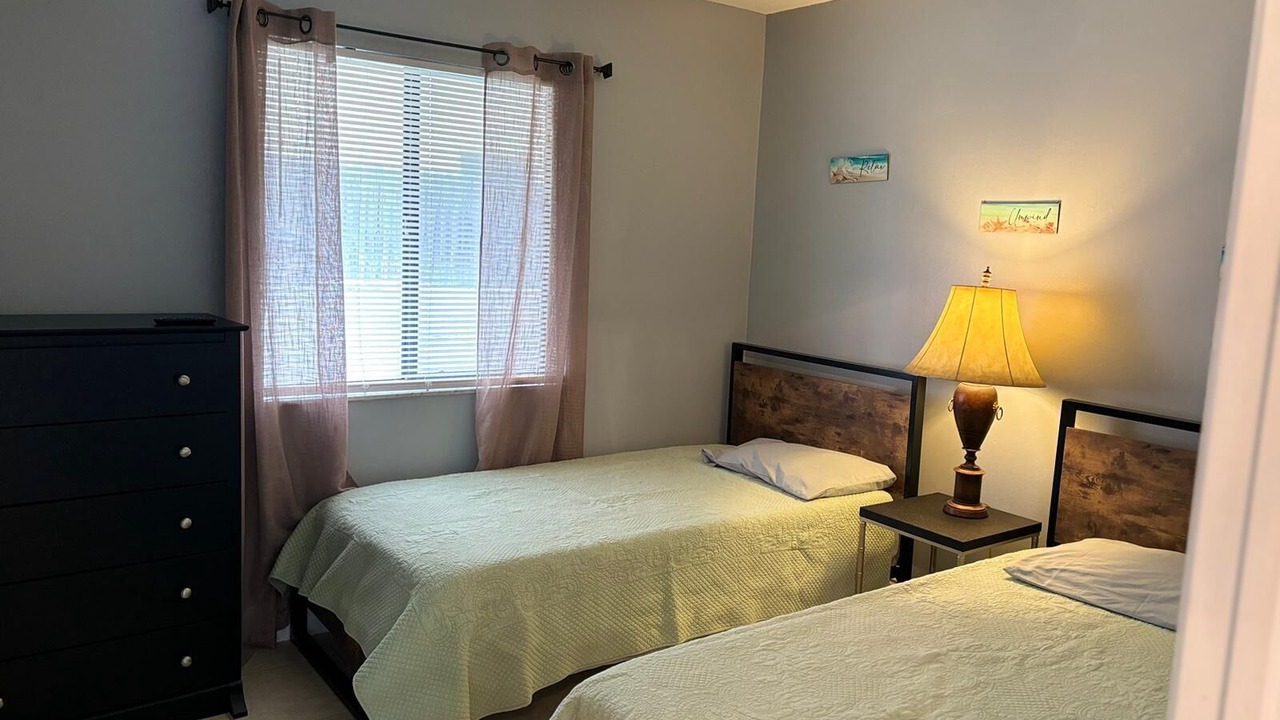 Photo of Bedroom in Riviera Beach