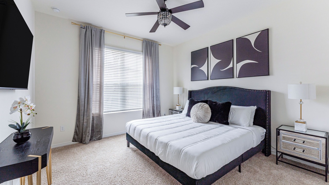 Photo of Bedroom in Sunridge Woods