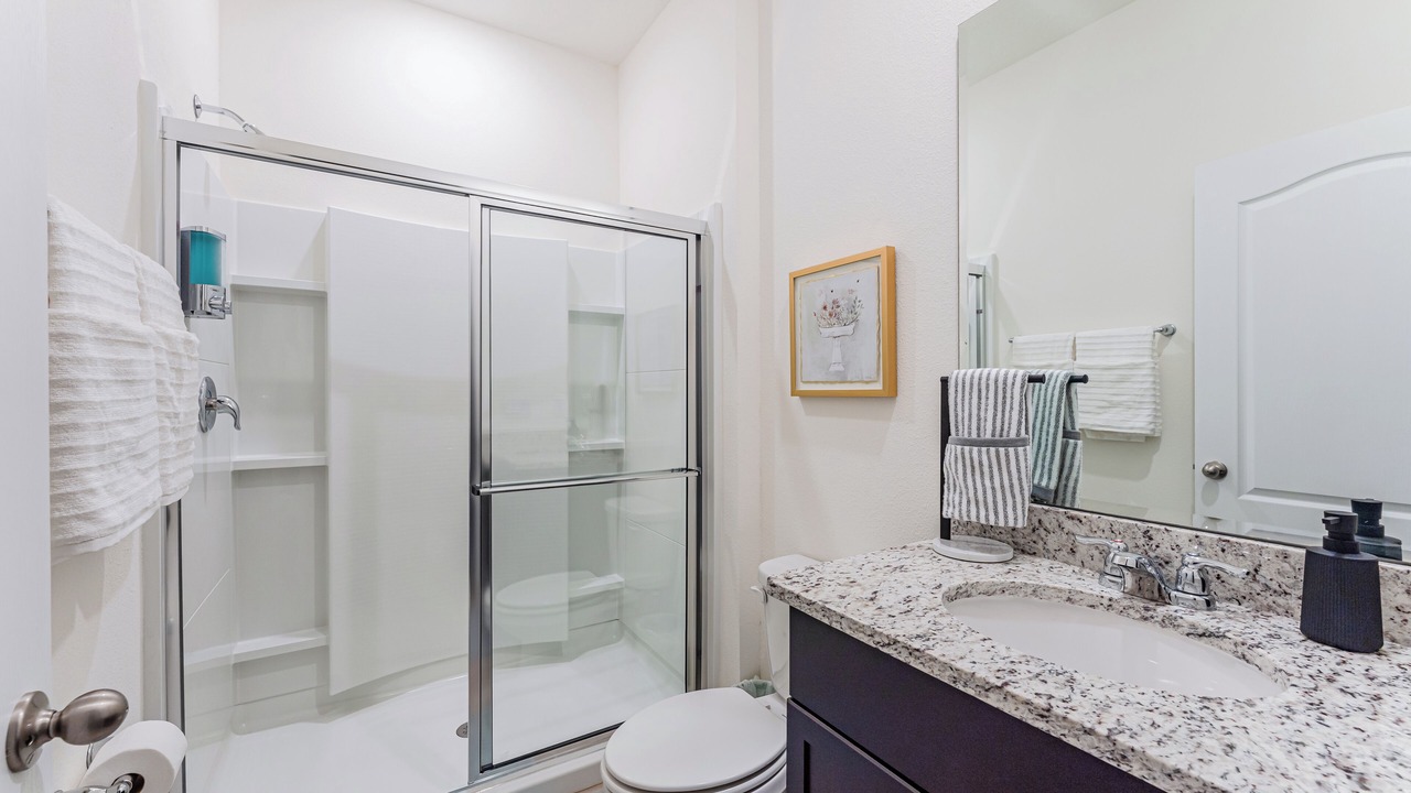 Photo of Bathroom in Sunridge Woods