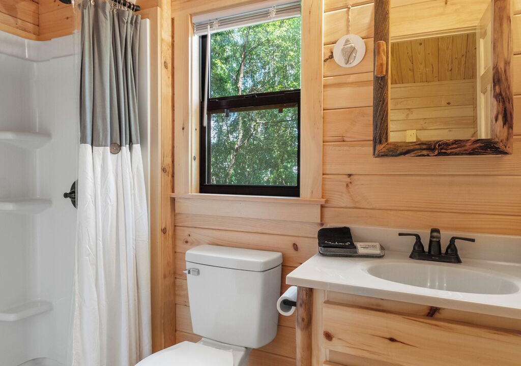 Photo of Bathroom in Thonotosassa