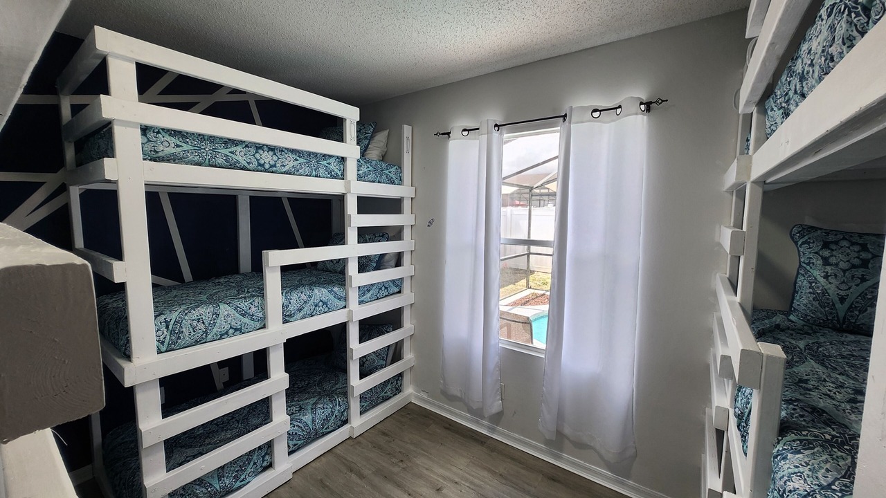 Photo of Bedroom in Sunset Ridge