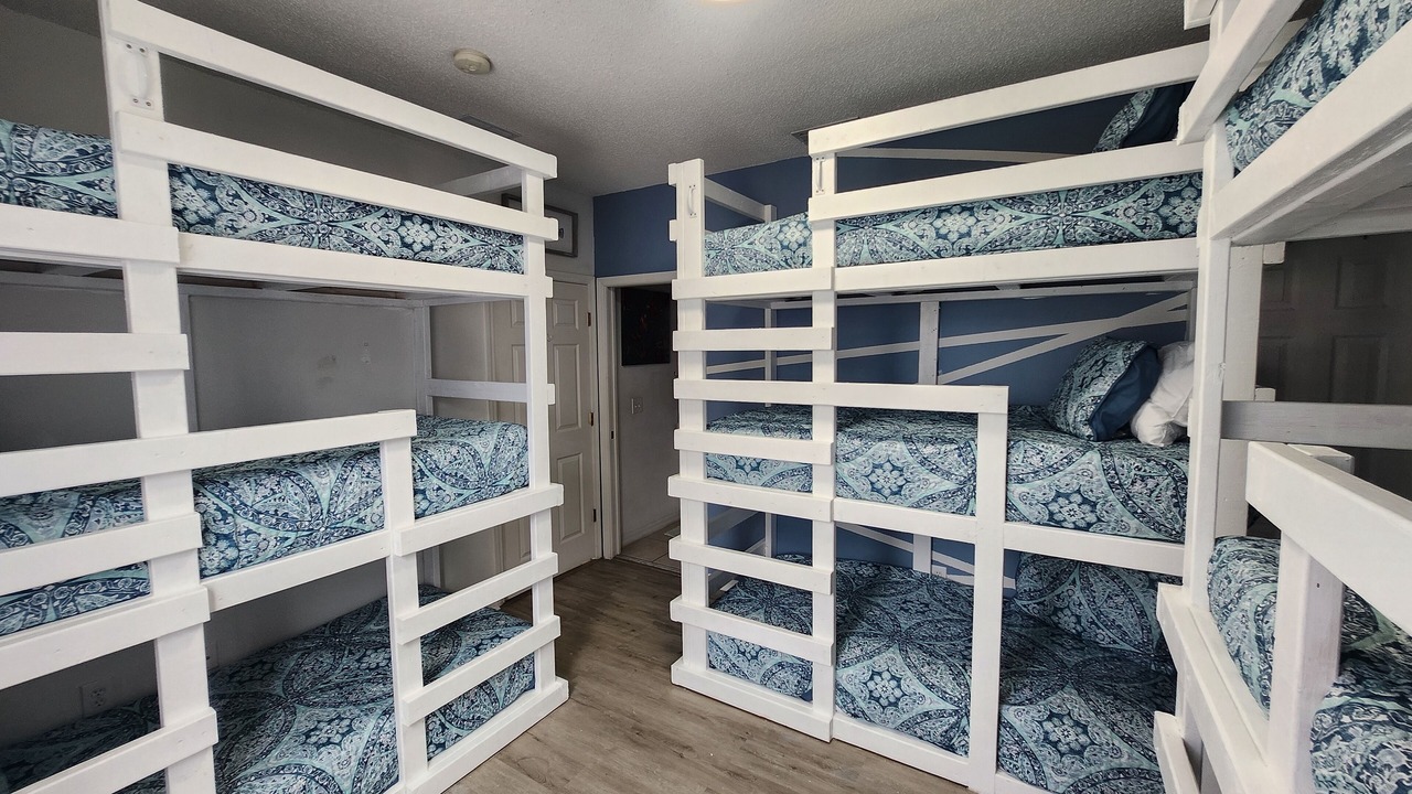 Photo of Bedroom in Sunset Ridge