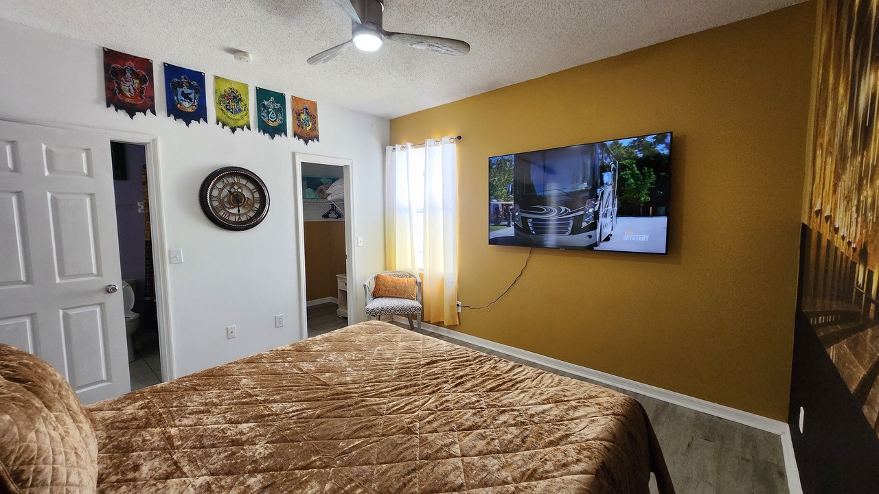 Photo of Bedroom in Sunset Ridge