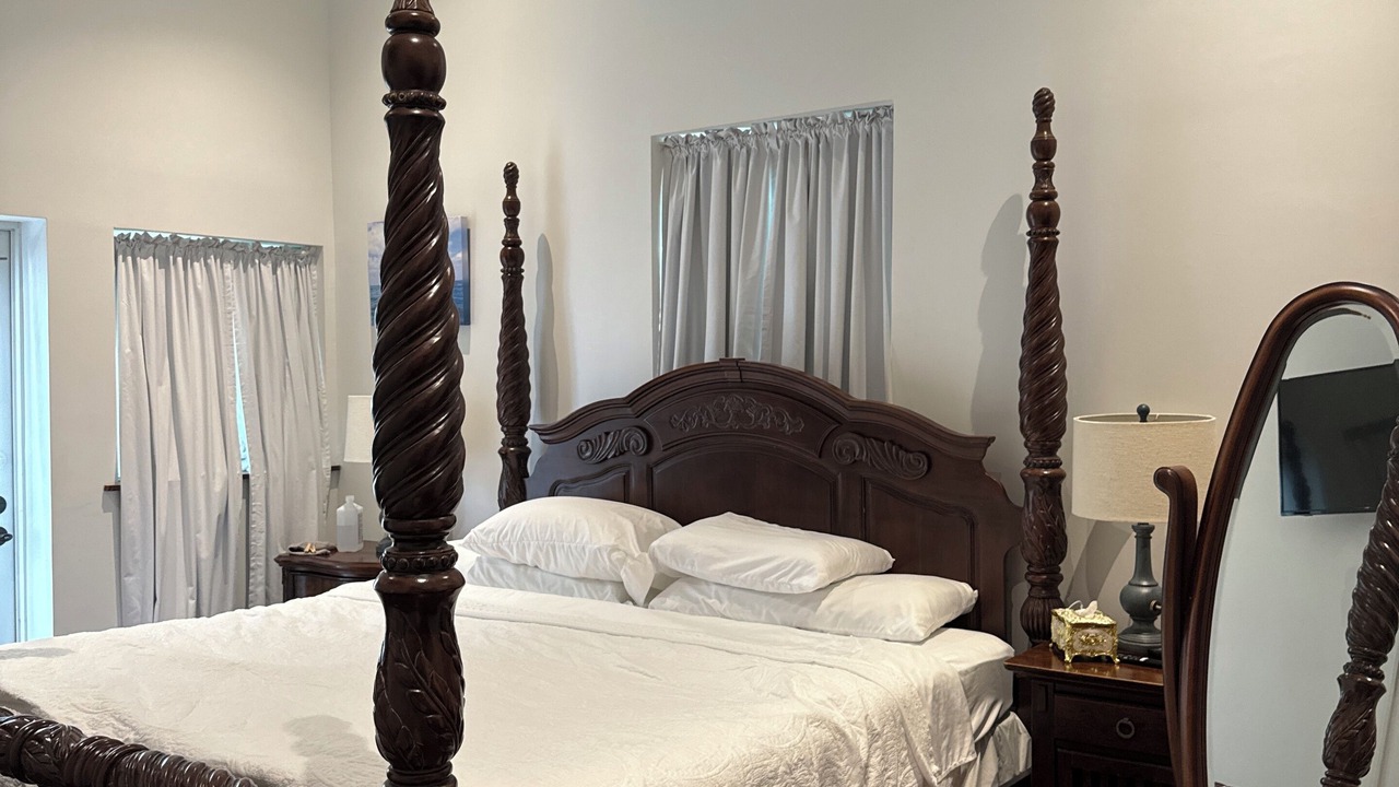 Photo of Bedroom in Southwest Coconut Grove