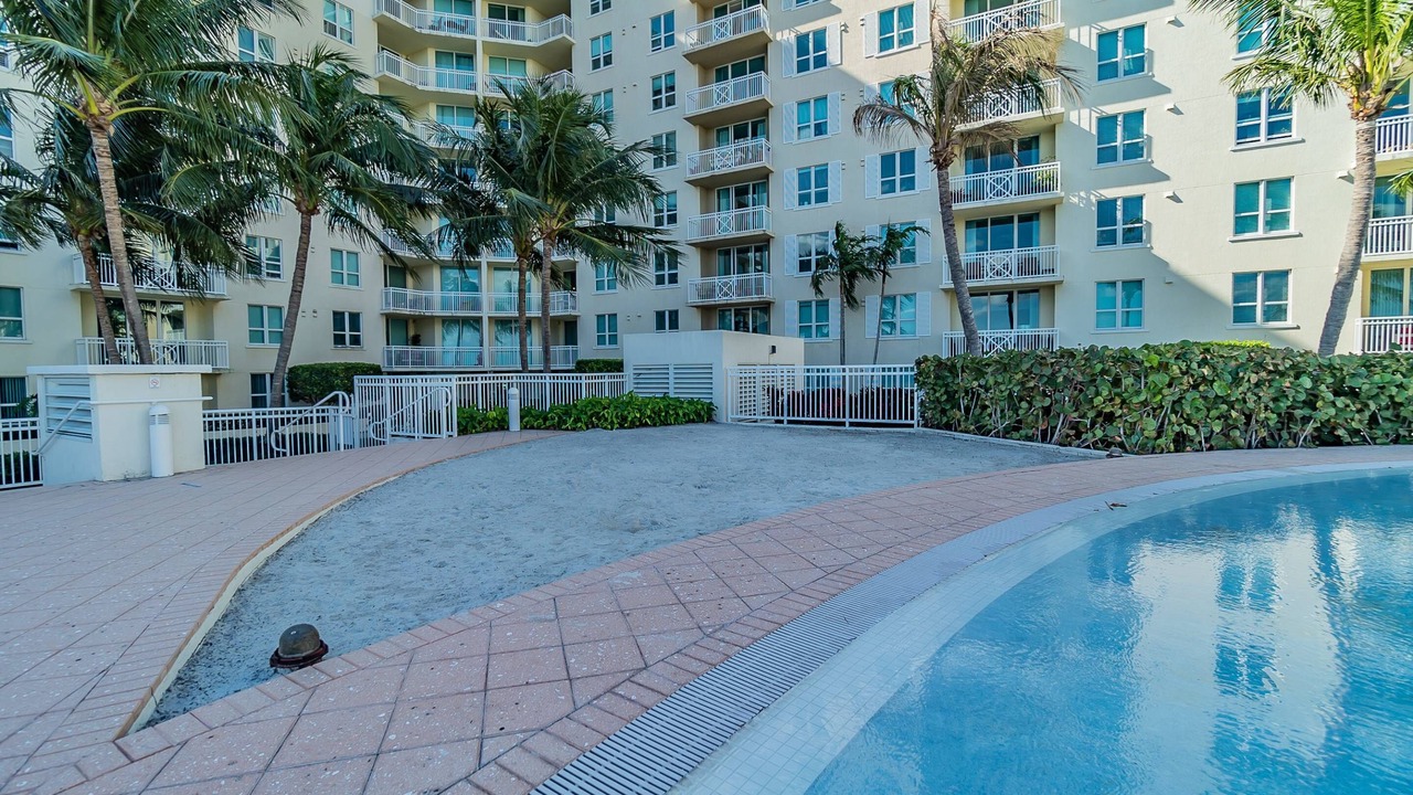 Photo of Outdoor in Boynton Beach