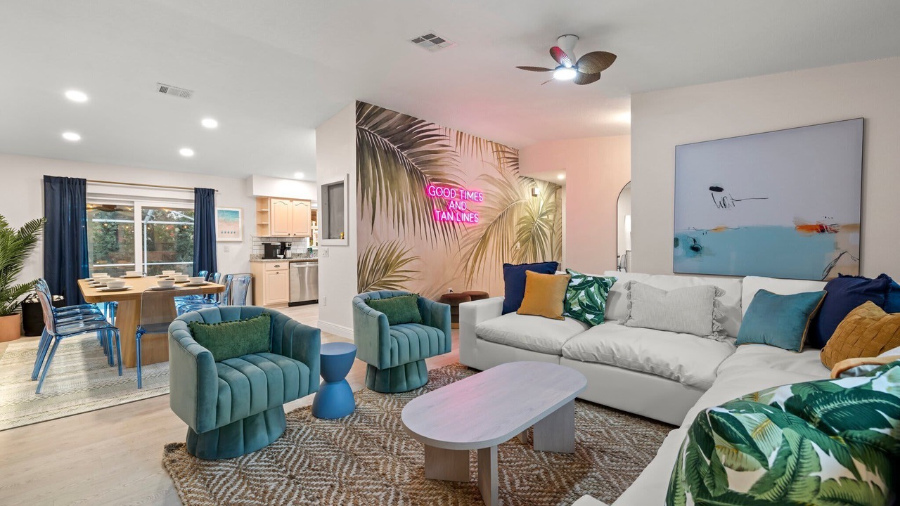 Photo of Bedroom in Madeira Beach