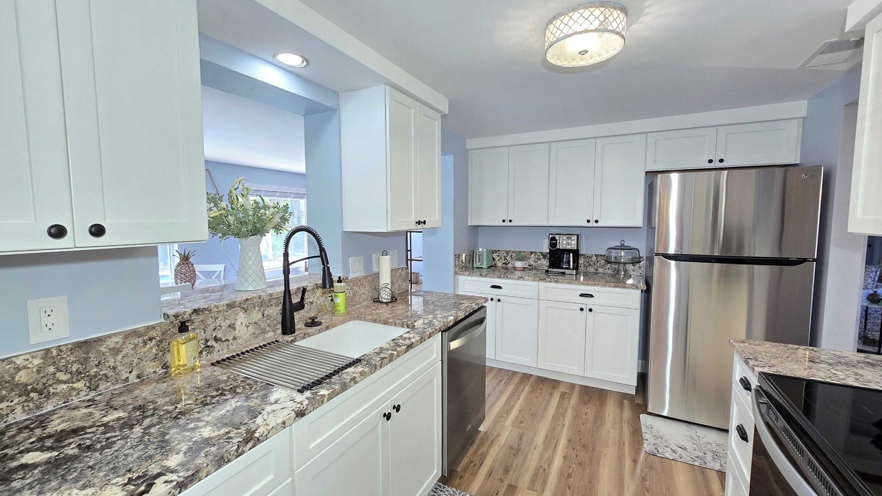 Photo of Kitchen in Gulf Gate Estates