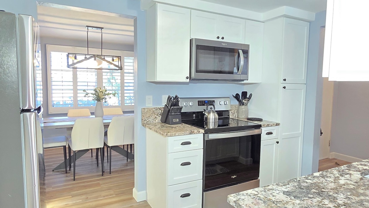 Photo of Kitchen in Gulf Gate Estates