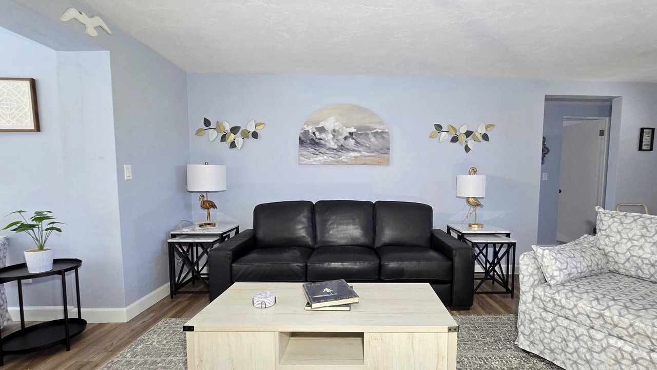 Photo of Livingroom in Gulf Gate Estates